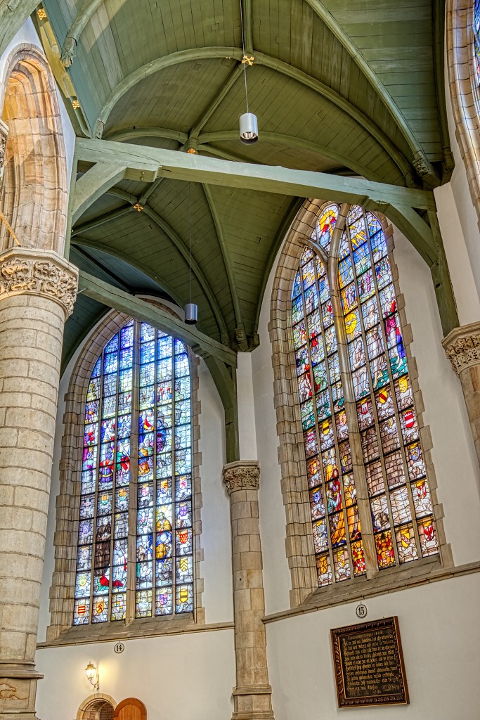 HDR sint-janskerk grote kerk sint-jan sint jan gouda glas in lood eglise church kerkfotografie pelerinage religie religion bedevaartsoord rooms katholiek protestant